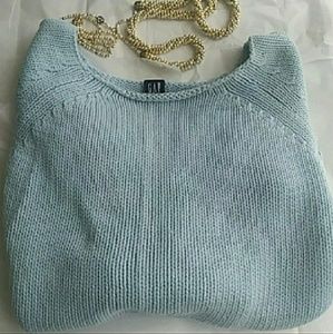 GAP SWEATER